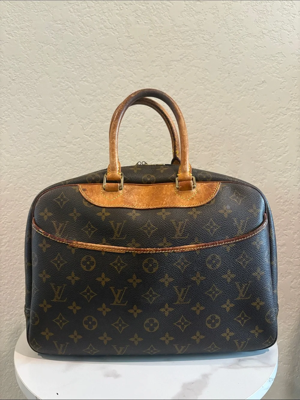 Sold LOUIS VUITTON VI0948 Monogram Deauville Handbag - Picture 1 of 16